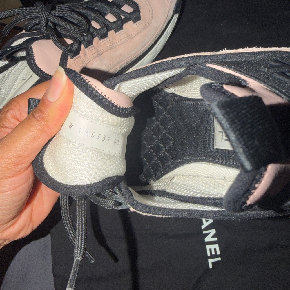 Chanel Pink Suede Sneakers Size 41 Excellent Condition! - Picture 5 of 10